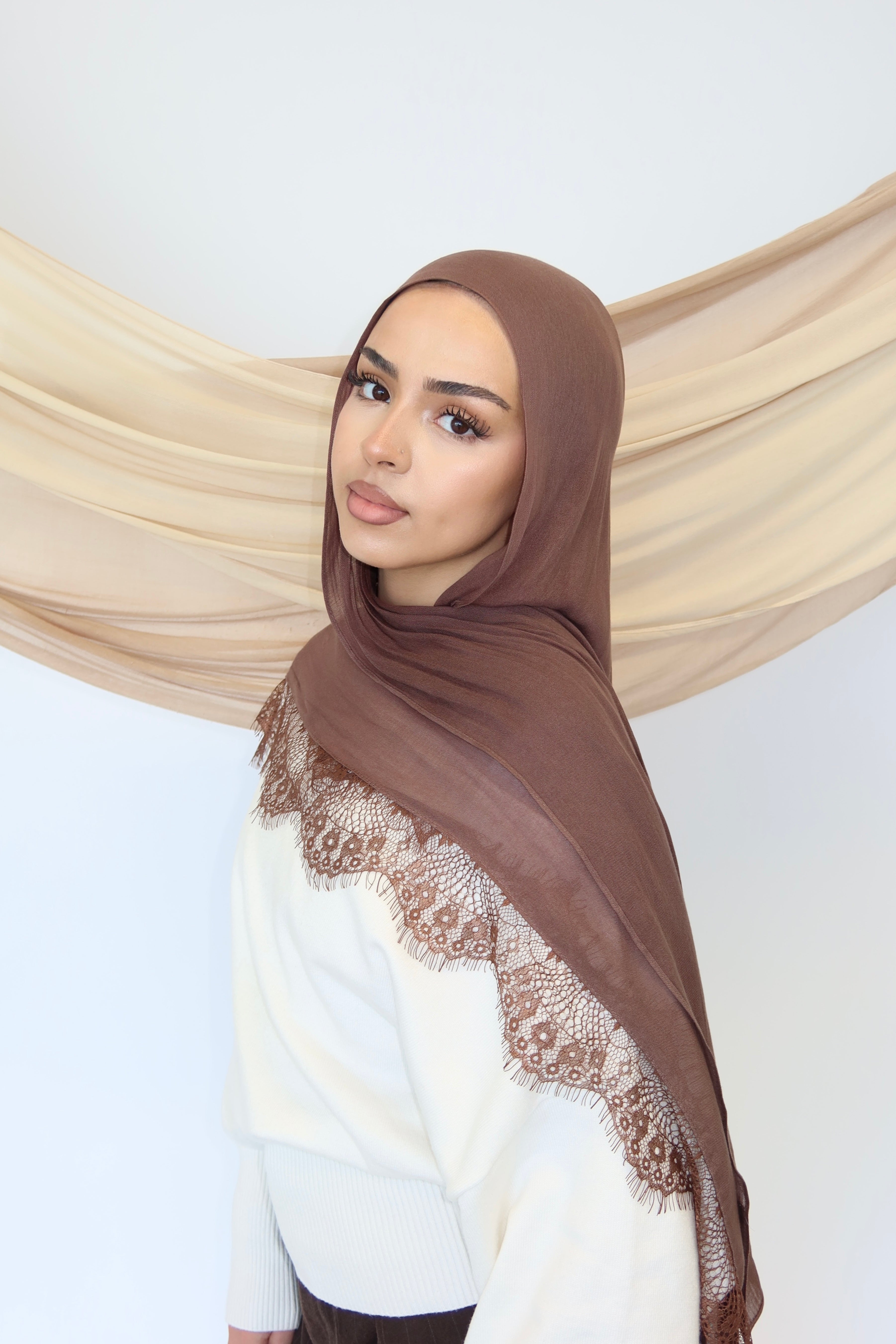 Cocoa Lace