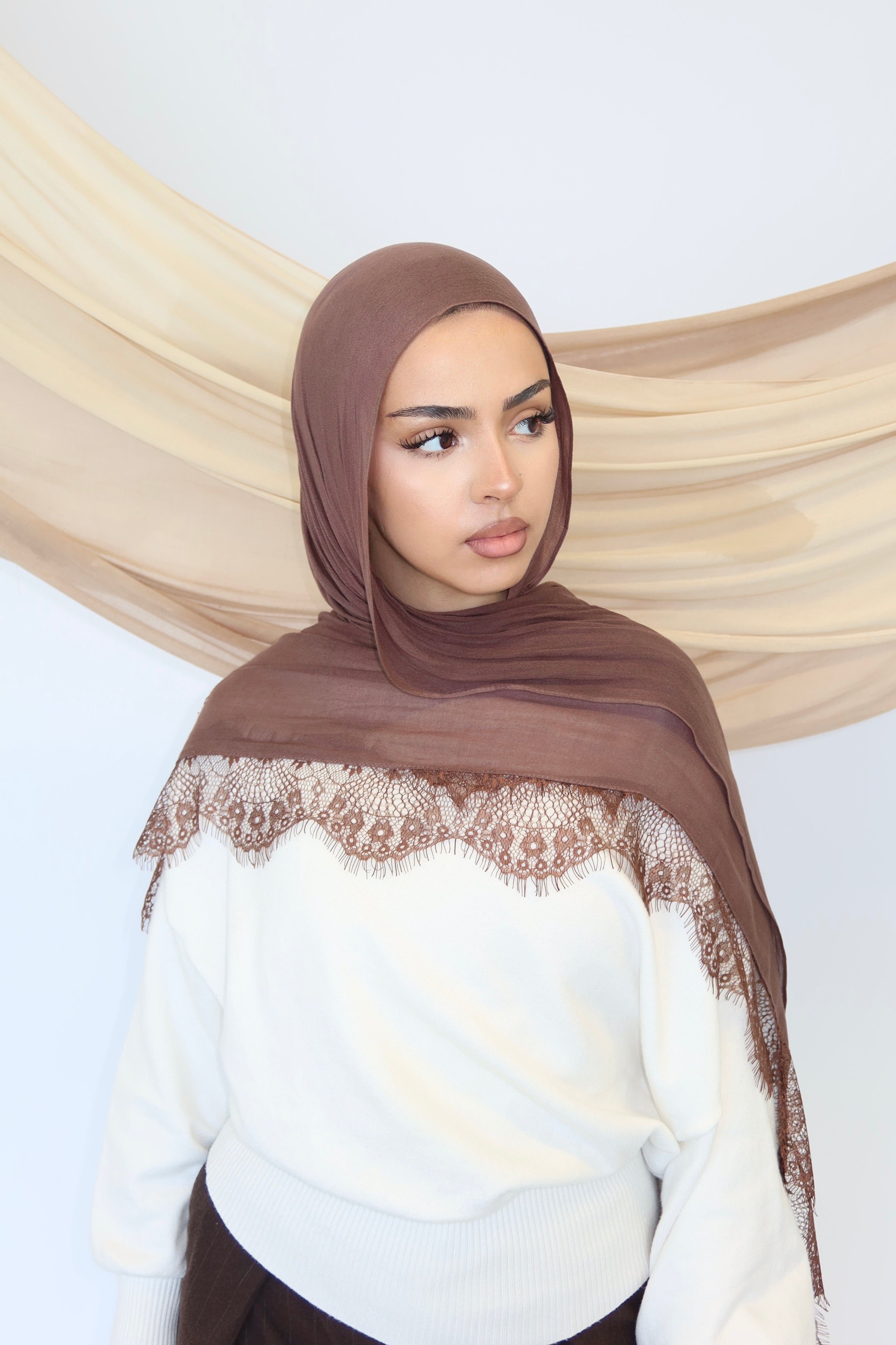 Cocoa Lace